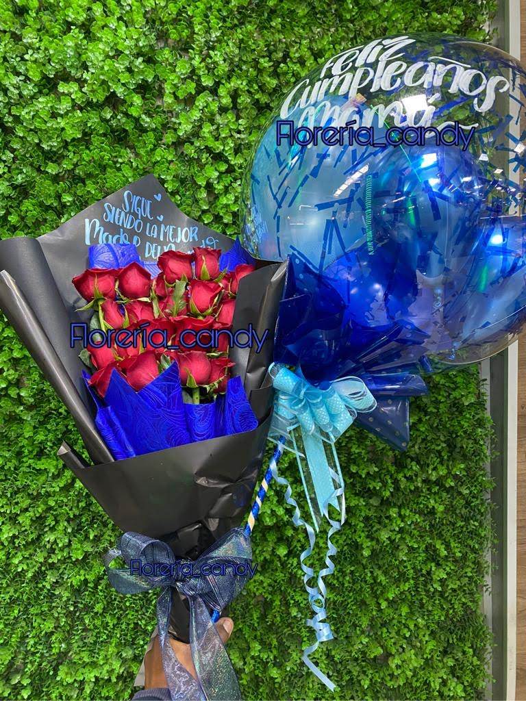 RAMO DE 24 ROSAS CON GLOBO